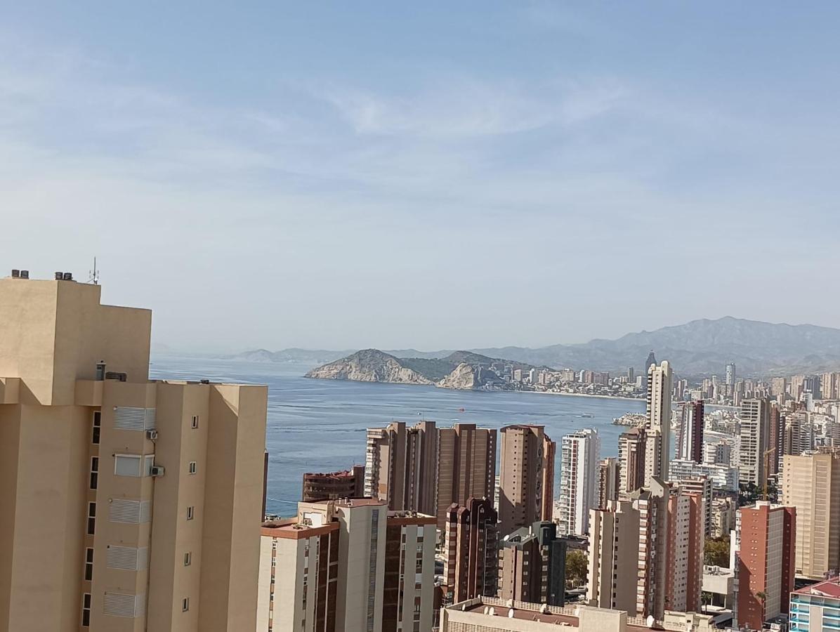 Torres Montecarlo Apartmento Con Vistas Al Mar เบนิดอร์ม ภายนอก รูปภาพ