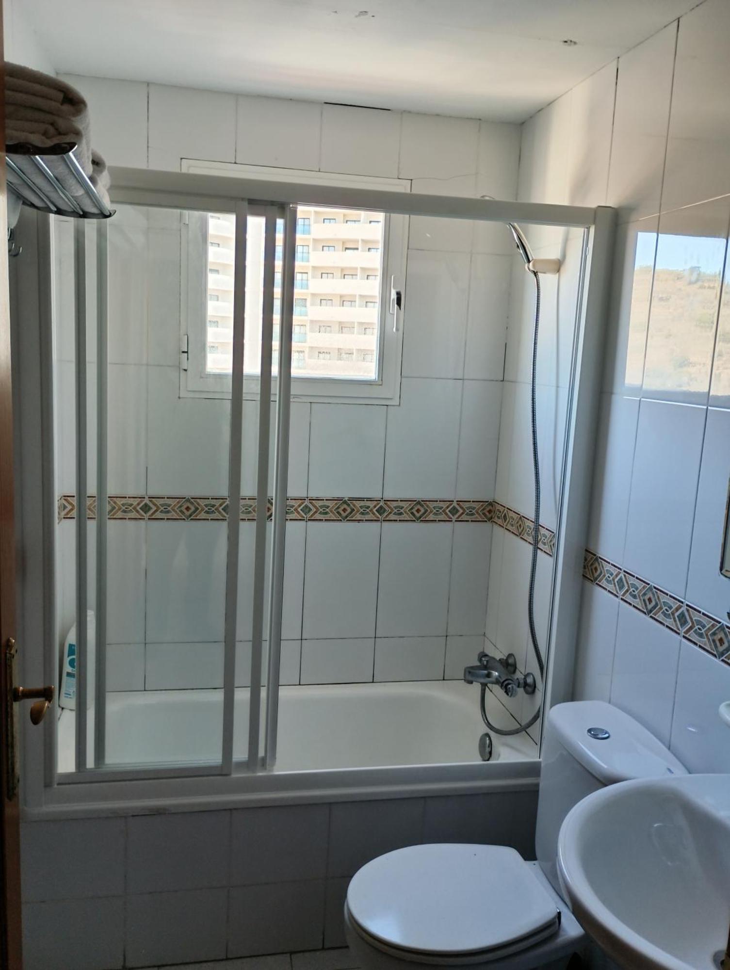 Torres Montecarlo Apartmento Con Vistas Al Mar เบนิดอร์ม ภายนอก รูปภาพ
